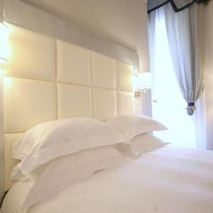 Camera con letto queen size